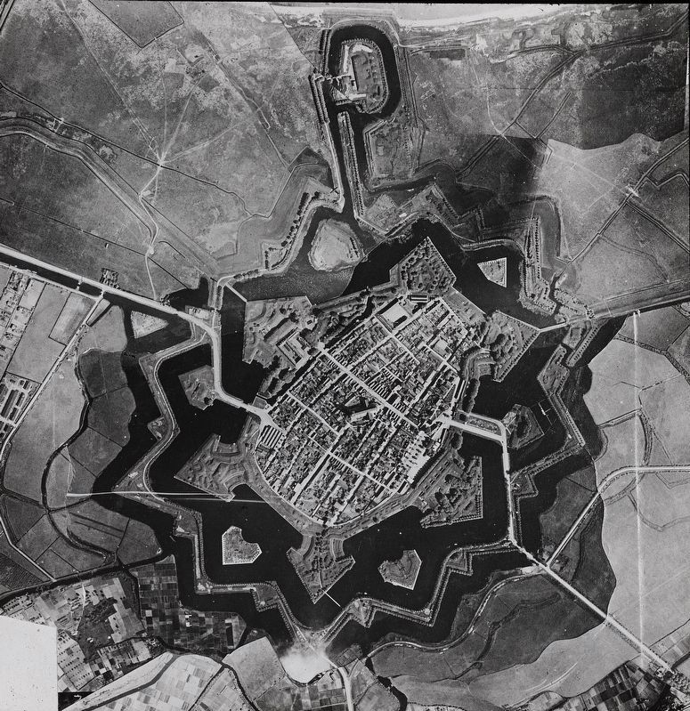 <i>Aerial photograph of Naarden, The Netherlands</i>. Click for full size. <i>Aerial photograph of Naarden, The Netherlands</i> image. Click for full size.