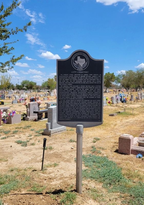 The City Cemetery and Marker image. Click for full size.