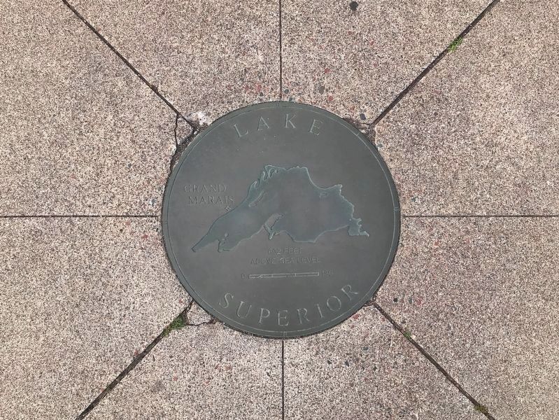 Nearby compass rose center plate image. Click for full size.
