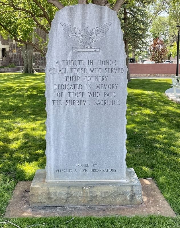 Chase County War Memorial image. Click for full size.