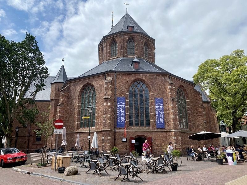 Oude Stadehuis / Old City Hall - Marktstraat 22 Naarden Marker - wider view. Click for full size. Oude Stadehuis / Old City Hall - Marktstraat 22 Naarden Marker - wider view image. Click for full size.