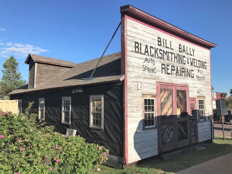 Bally Blacksmith Shop image. Click for full size.