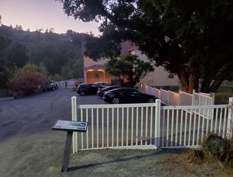 Marker in the foreground, Main house in the background. Click for full size. Marker in the foreground, Main house in the background image. Click for full size.
