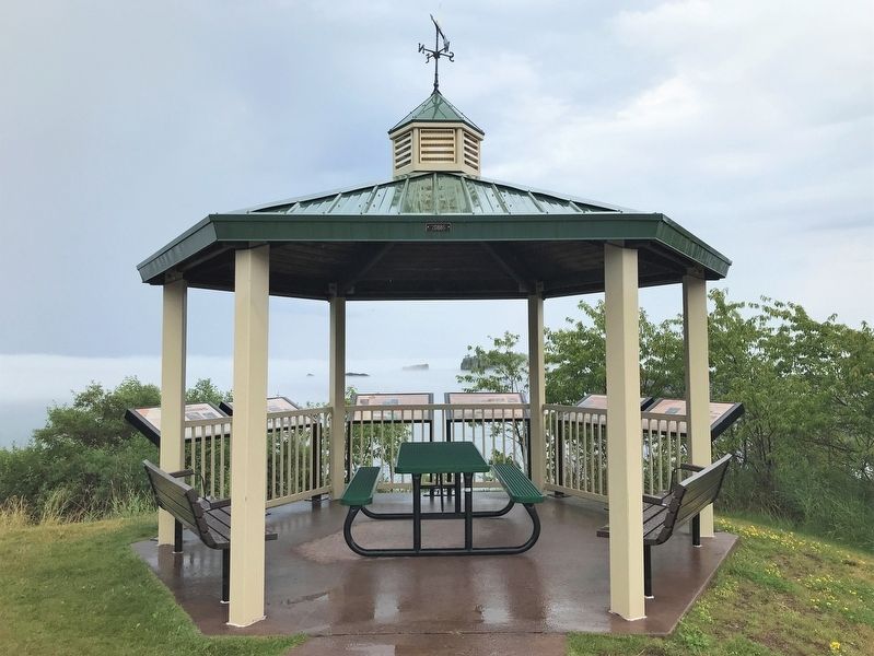 Silver Bay Marina marker kiosk, from the east image. Click for full size.