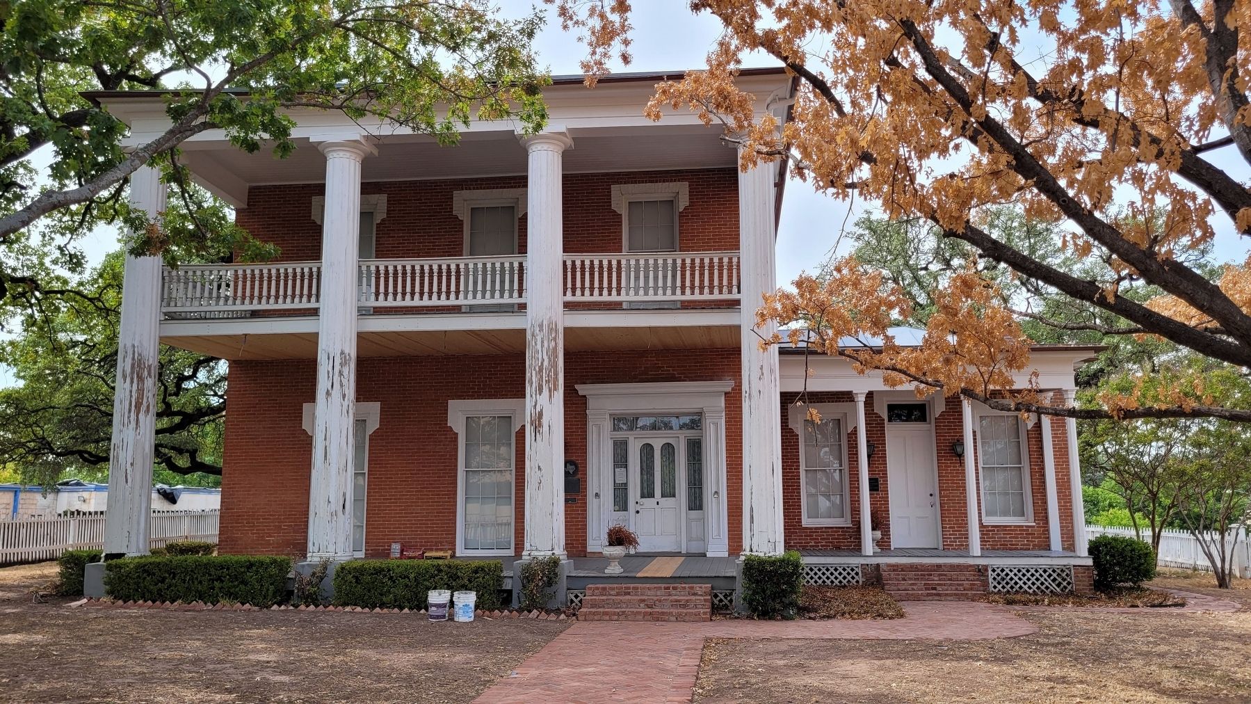The C.C. McCulloch House image. Click for full size.