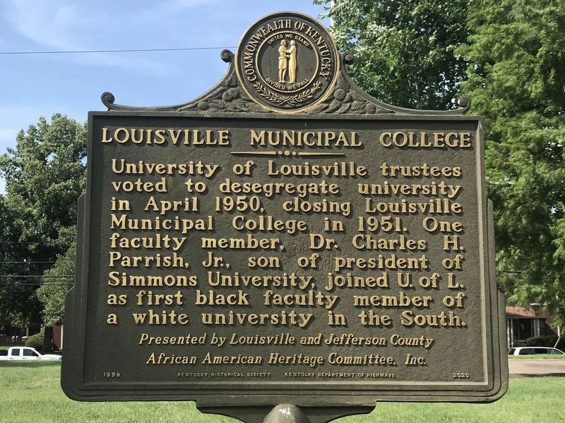 Louisville Municipal College Marker (side B) image. Click for full size.