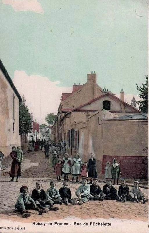 <i>Roissy-en-France (S.-et.-O.) - Rue de �chelette</i> image. Click for full size.