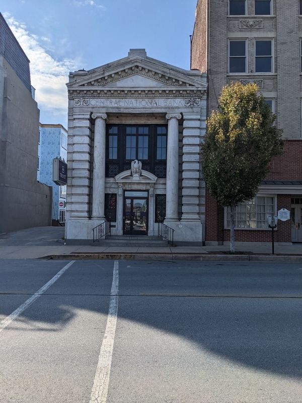 Central National Bank of Columbia Marker. Click for full size. Central National Bank of Columbia Marker image. Click for full size.