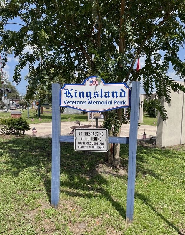 Kingsland Veterans Memorial Park sign image. Click for full size.