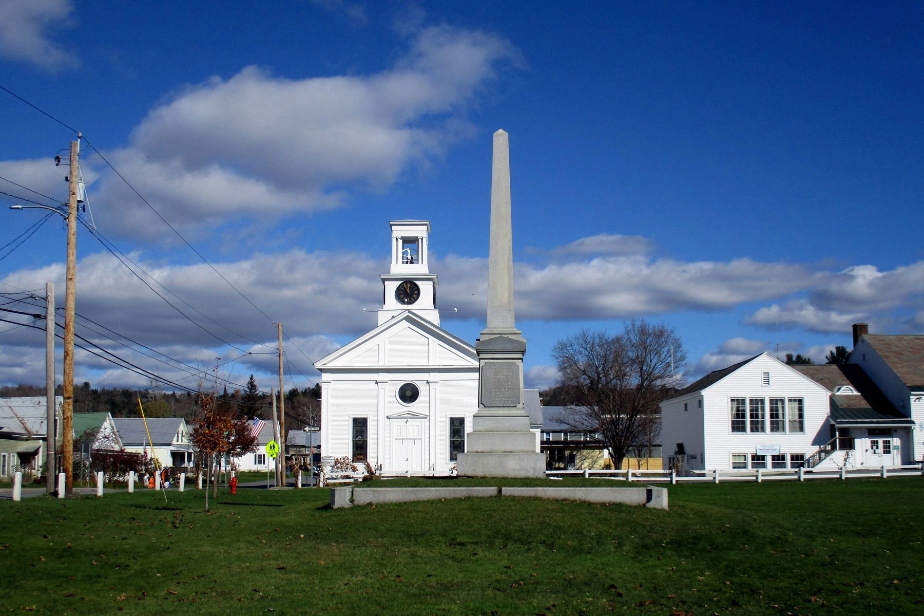 Cabot village green and the Civil War memorial image. Click for full size.