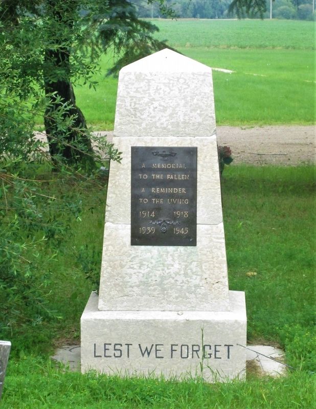 Lac du Bonnet Cemetery War Memorial image. Click for full size.