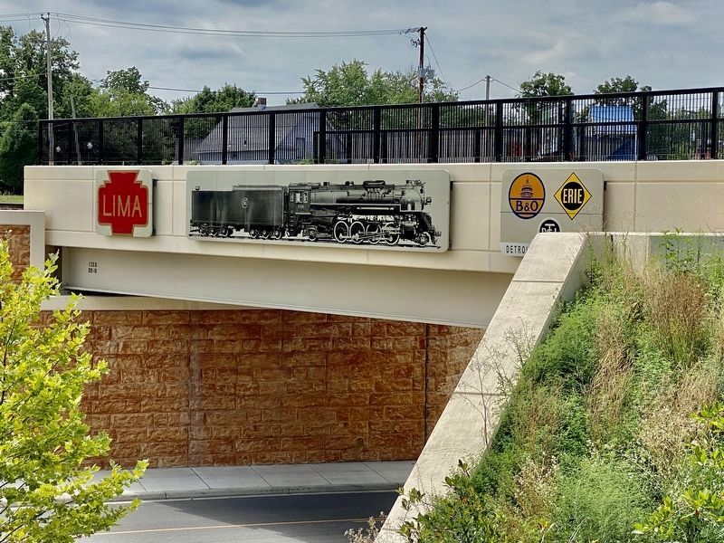 Railroad Overpass at South End of Exhibit over Elm Street image. Click for full size.