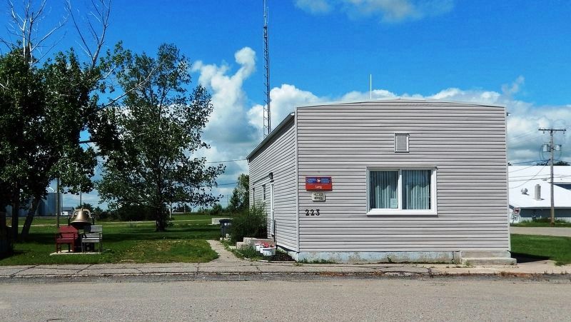 Lang Post Office image. Click for full size.