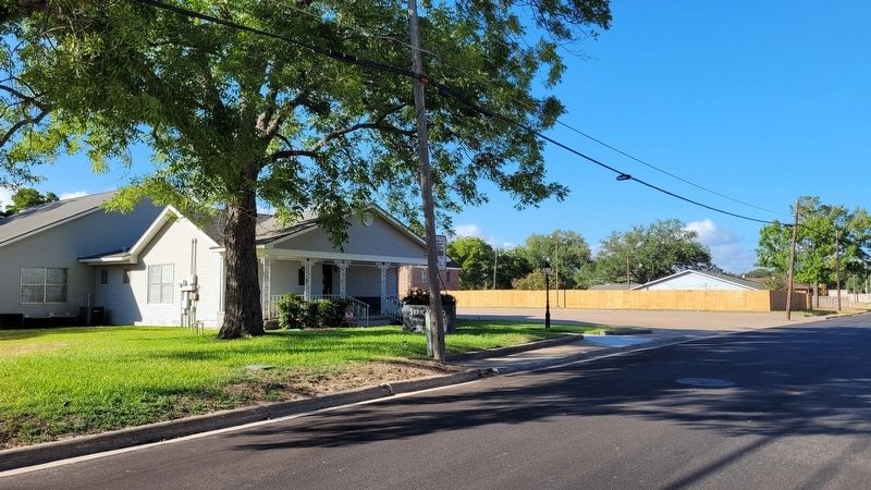 The view of the J.L. Woods� Undertaking Company Marker from the street image. Click for full size.