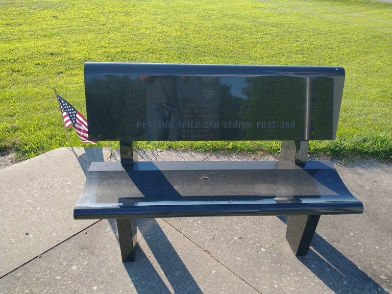 Reading American Legion Veterans Memorial image. Click for full size.