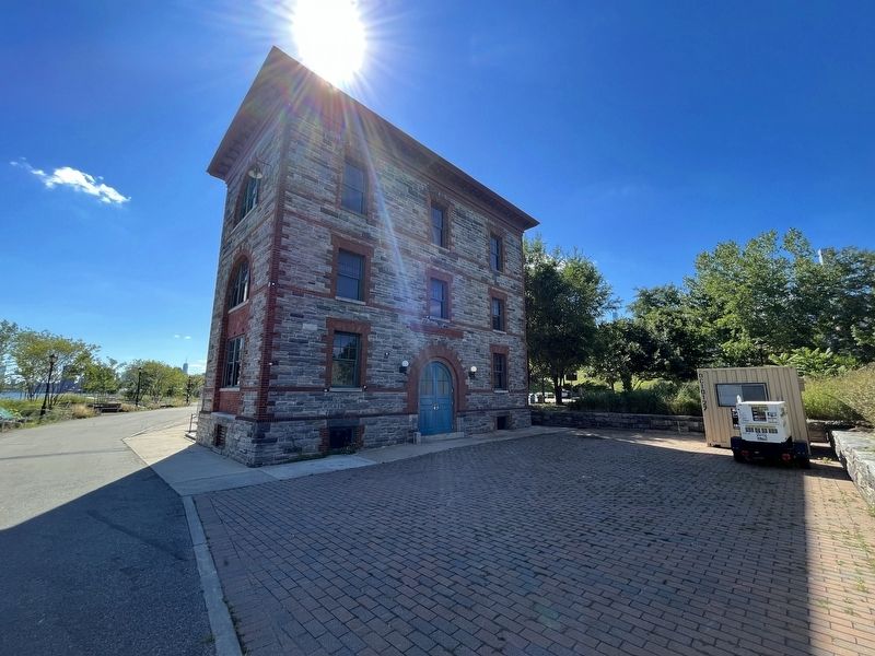Strecker Memorial Laboratory image. Click for full size.