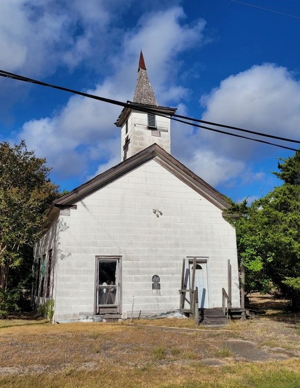 The Lyons Methodist Church and Marker image. Click for full size.