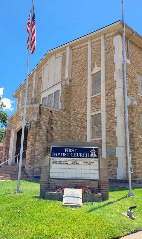 The First Baptist Church and Marker image. Click for full size.