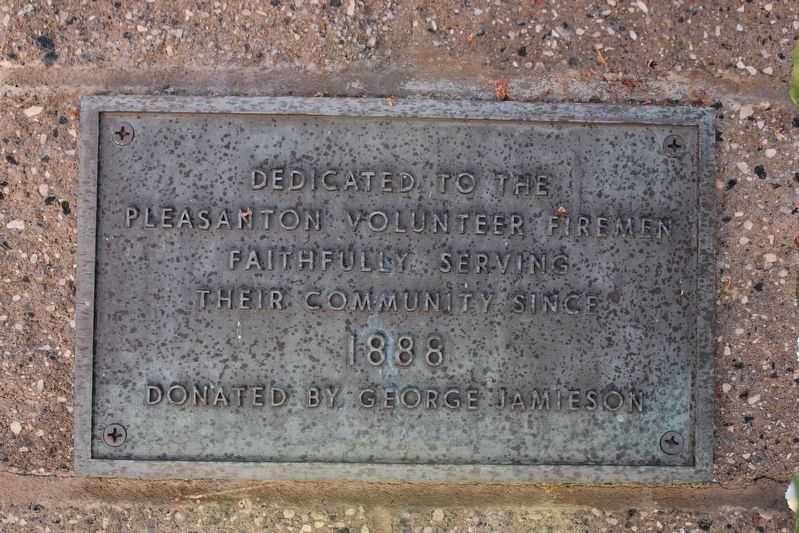 Plaque on the north pillar image. Click for full size.