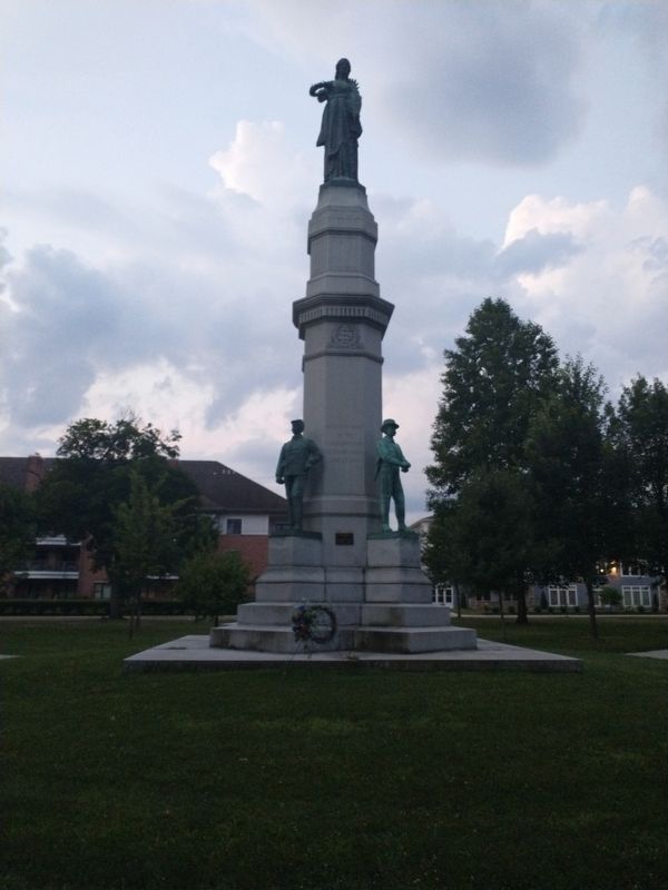 Beaver County Civil War Memorial image. Click for full size.