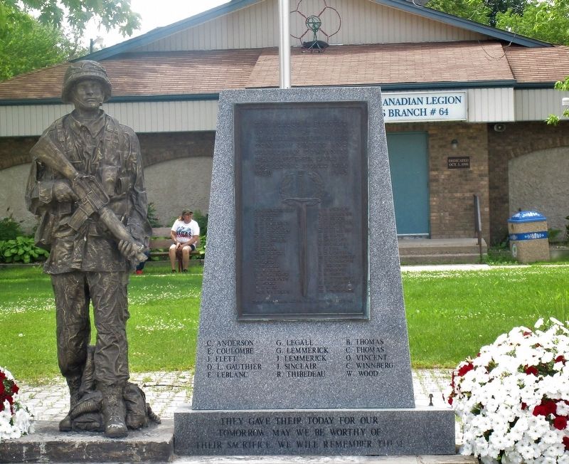 Pine Falls Veterans Memorial image. Click for full size.