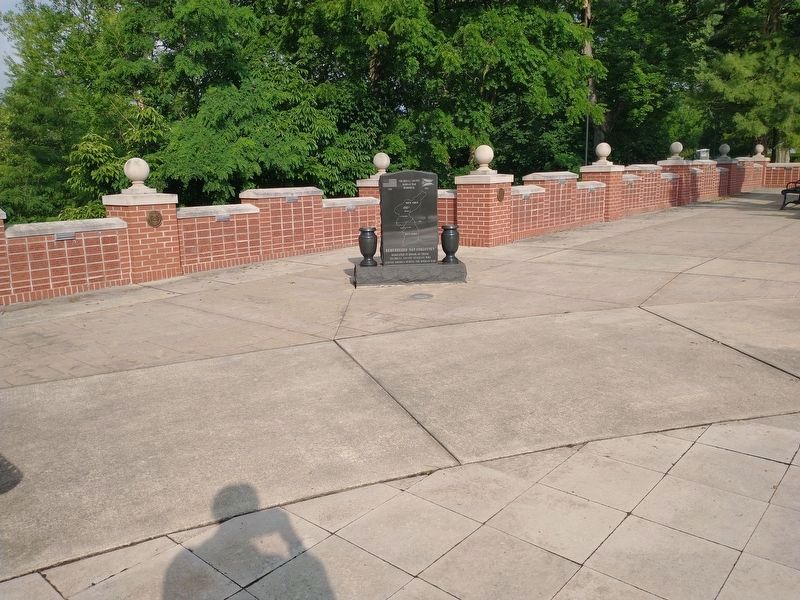 Trumbull County Korean War Memorial image. Click for full size.