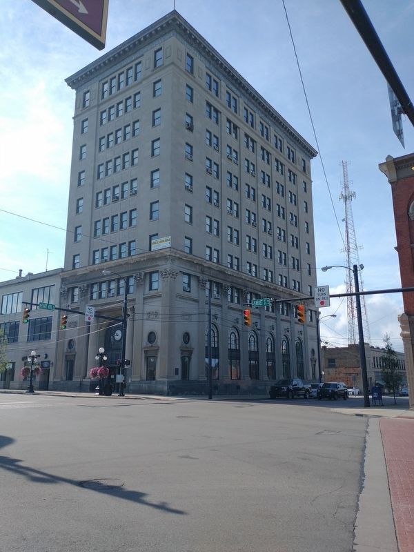 The Old Western Reserve Bank Marker. Click for full size. The Old Western Reserve Bank Marker image. Click for full size.