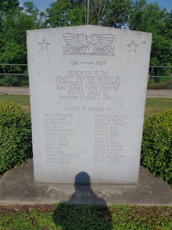 Copperweld Steel Company World War II Memorial image. Click for full size.
