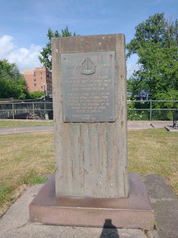 Commemorative Ingot Marker image. Click for full size.
