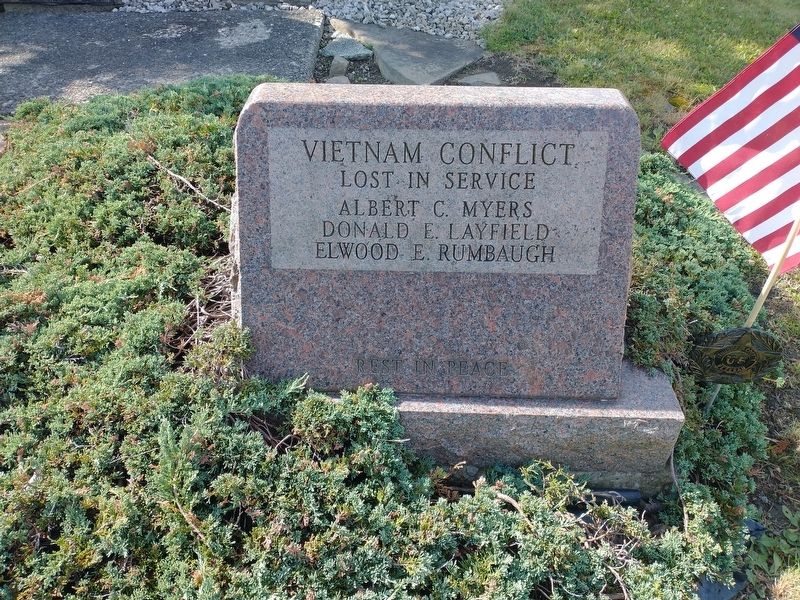 Leavittsburg Vietnam Conflict Memorial image. Click for full size.