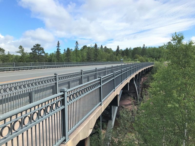 Gooseberry River Bridge. Click for full size. Gooseberry River Bridge image. Click for full size.