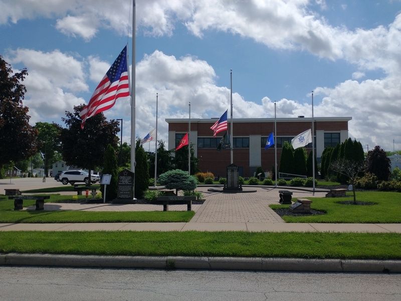 Veterans Memorial image. Click for full size.