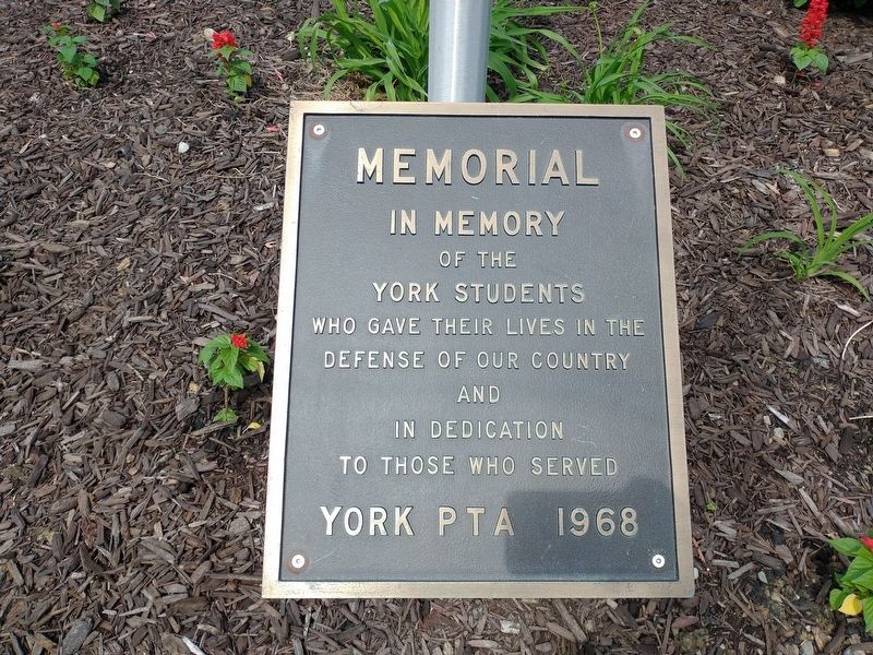York School Veterans Memorial image. Click for full size.