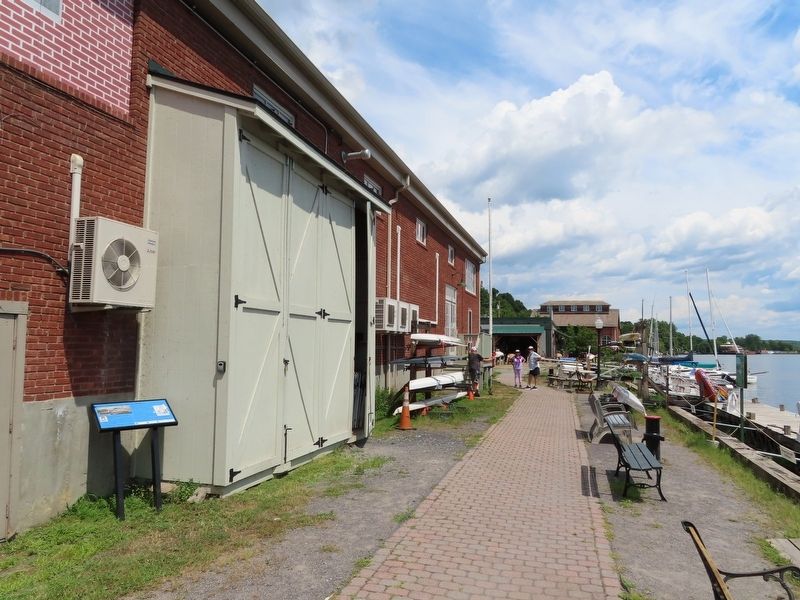 Fulton�s Playground: Fun with Steamboats Marker image. Click for full size.