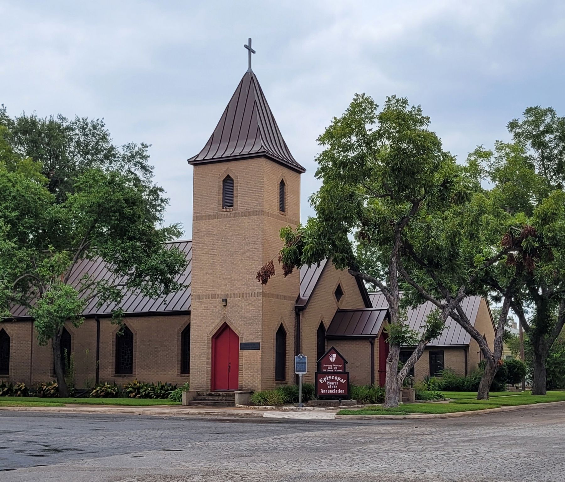 The Episcopal Church of the Annunciation image. Click for full size.