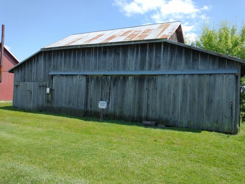 Kromer Barn Marker image. Click for full size.