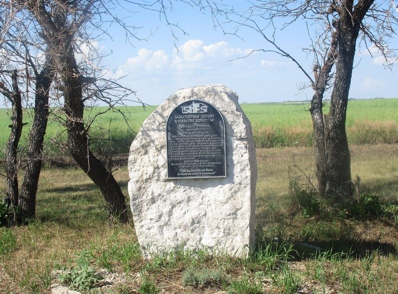 Mossbank Pioneer Post Office Marker image. Click for full size.