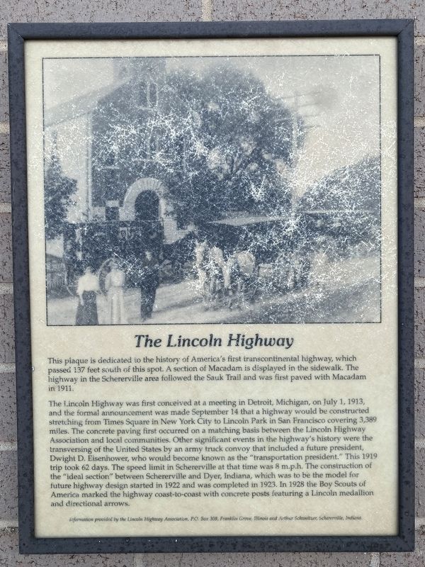 The Lincoln Highway Marker image. Click for full size.