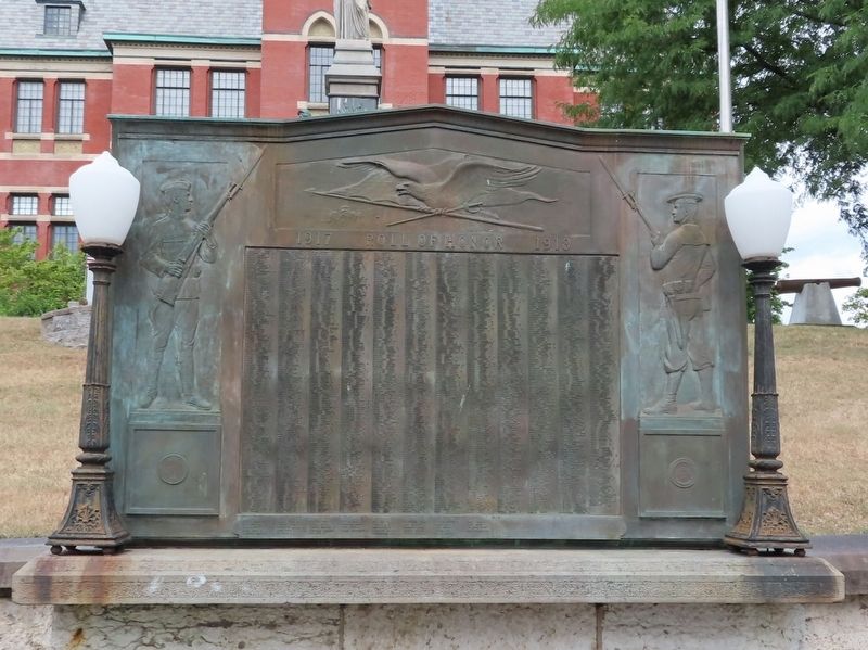 Kingston World War I Monument image. Click for full size.