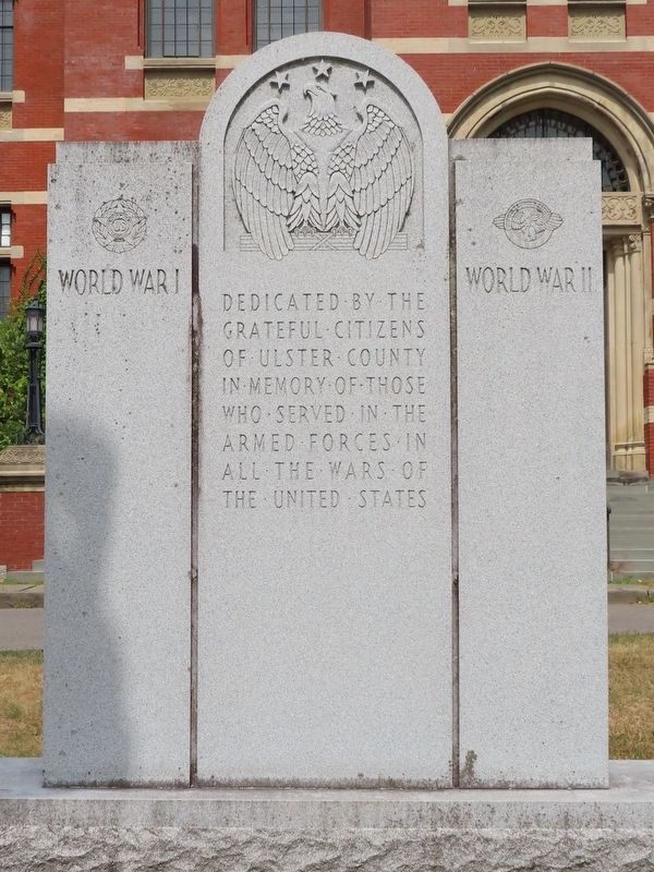 Kingston World War I - World War II Veterans Monument image. Click for full size.