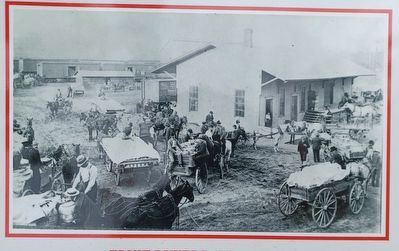Marker detail: Fruit Buyers and Growers Gather image. Click for full size.
