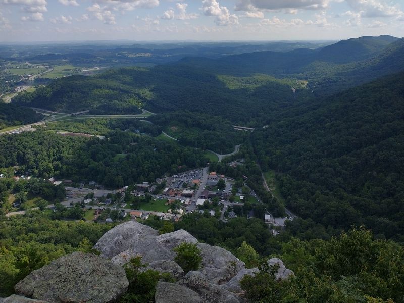 View of Cumberland Gap, TN from the Pinnacle. image. Click for full size.