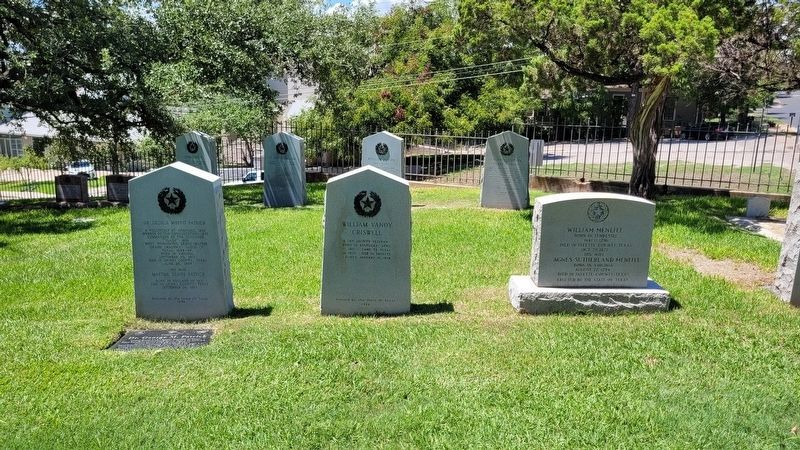 The William Vanoy Criswell Marker is the middle marker image. Click for full size.