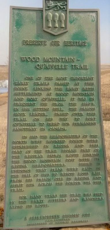 Wood Mountain-Qu'Appelle Trail Marker image. Click for full size.