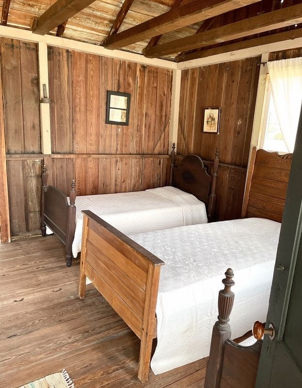 Bunk House interior image. Click for full size.