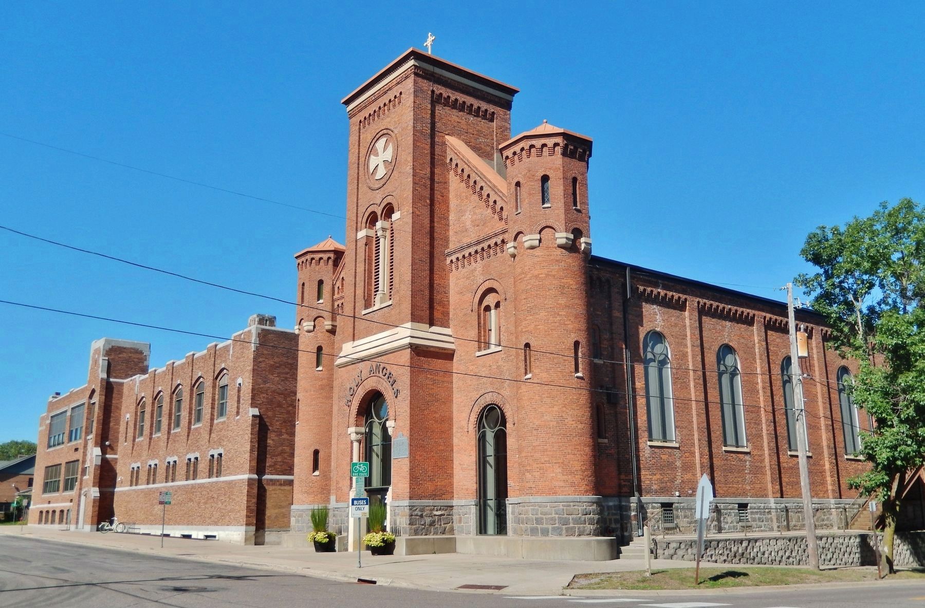 Holy Guardian Angels Church (<i>southeast elevation</i>) image. Click for full size.
