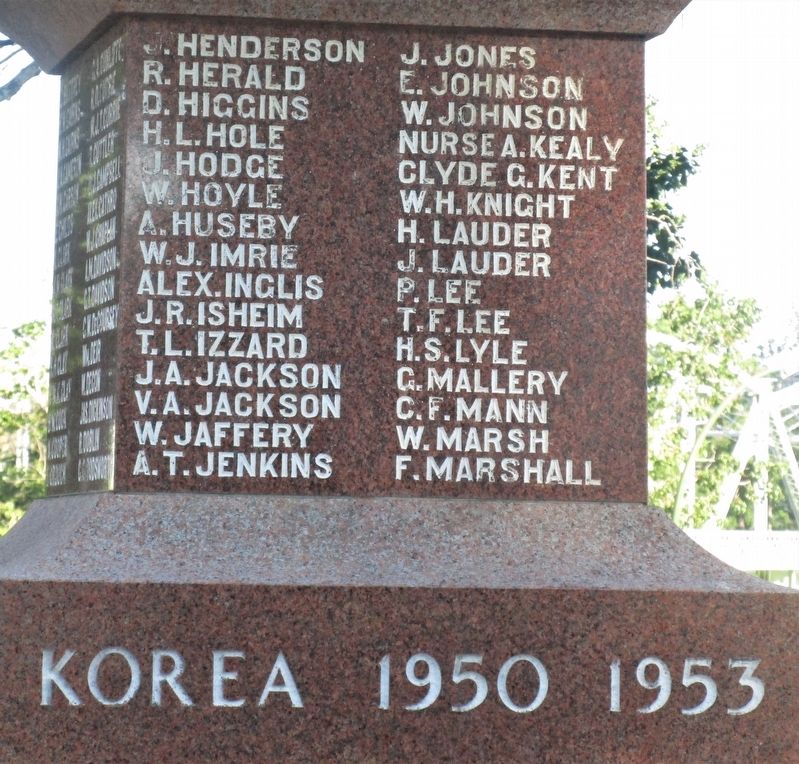 Medicine Hat WW I 1914- 1918 Veterans Memorial. Click for full size. Medicine Hat WW I 1914- 1918 Veterans Memorial image. Click for full size.