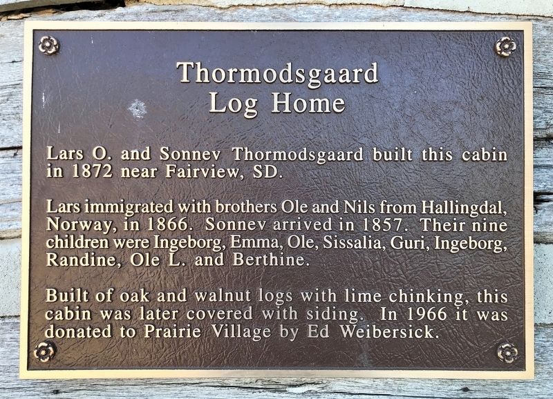Thormodsgaard Log Home Marker image. Click for full size.