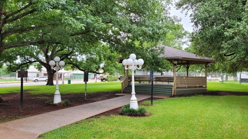 The Town of Lexington Marker is next to the gazebo. Click for full size. The Town of Lexington Marker is next to the gazebo image. Click for full size.
