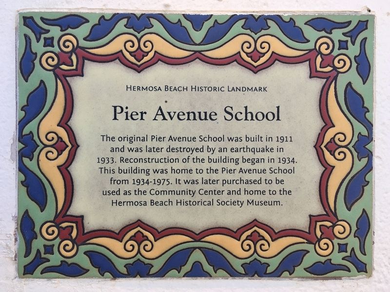 Pier Avenue School Marker image. Click for full size.